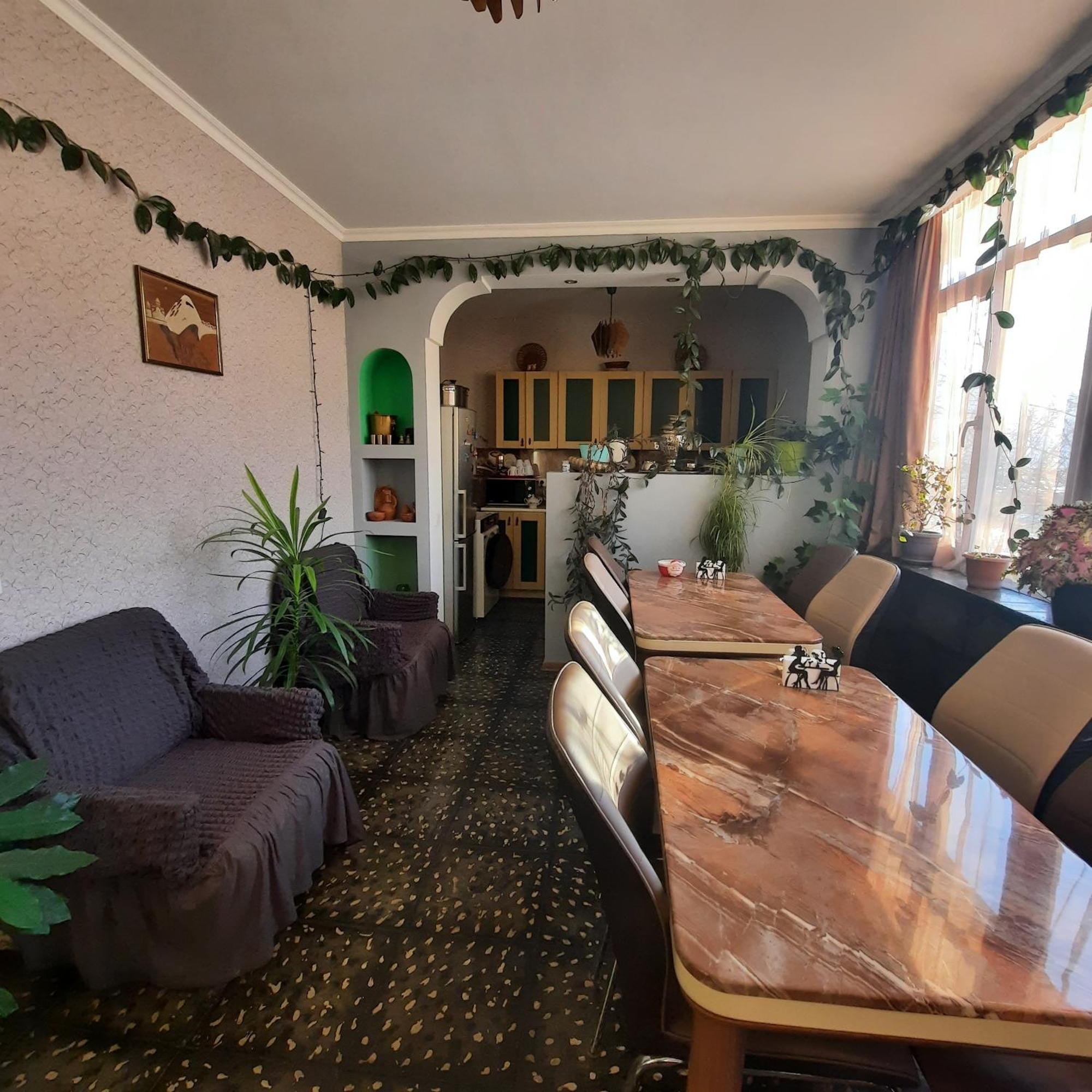 Gio-Nika Hotel Kazbegi Luaran gambar