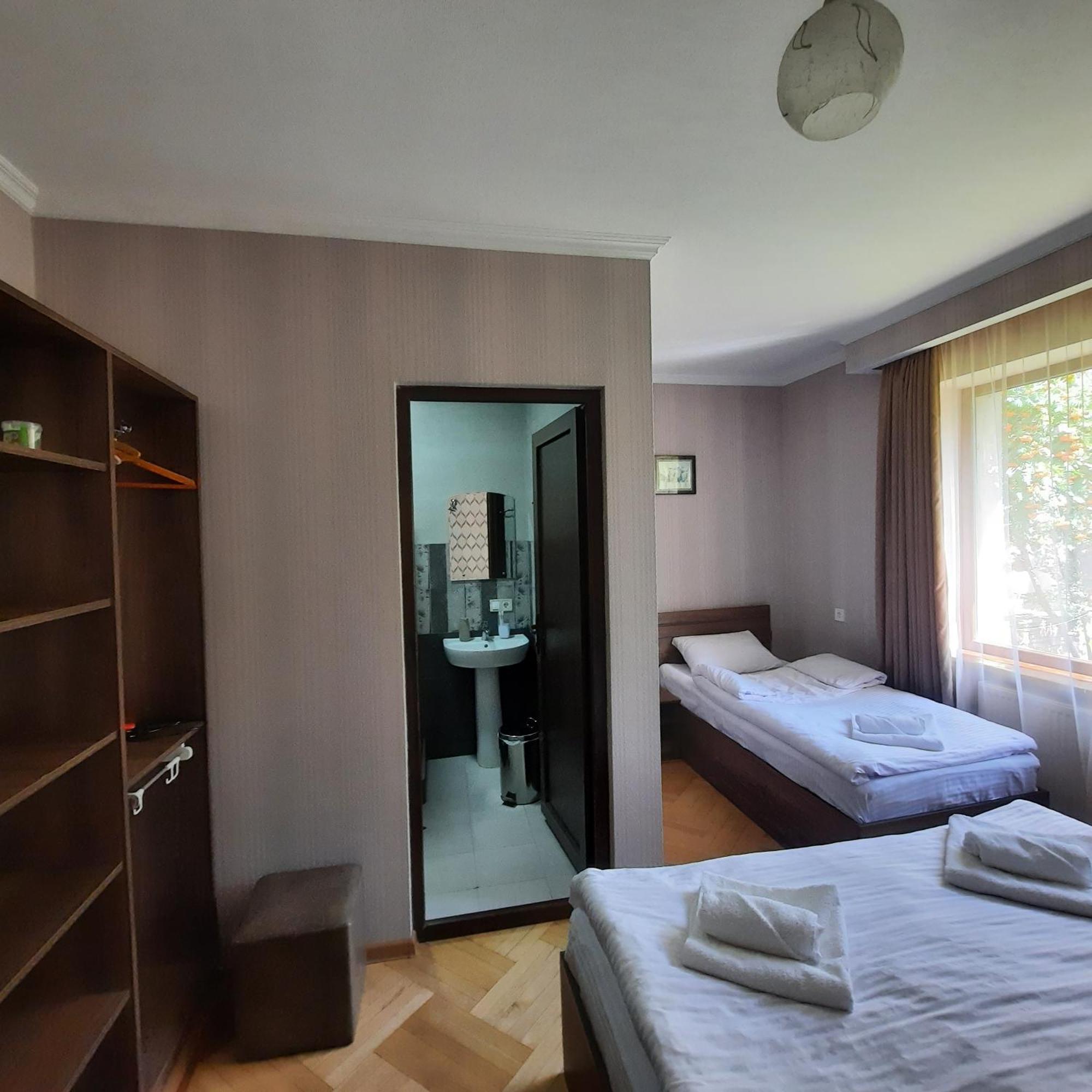 Gio-Nika Hotel Kazbegi Luaran gambar